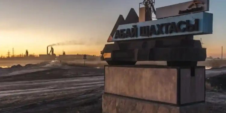 155 адам қауіпсіз түрде жер бетіне эвакуацияланды