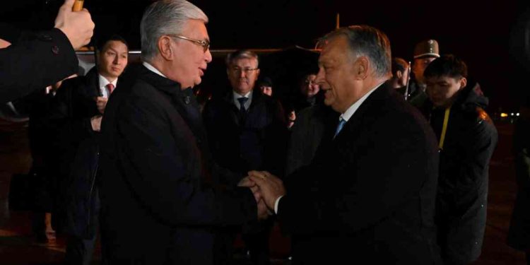 Президент Мажарстанға мемлекеттік сапармен барды