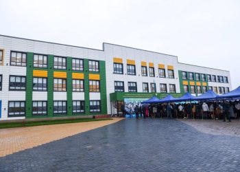 Елімізде тағы екі жайлы мектеп ашылды