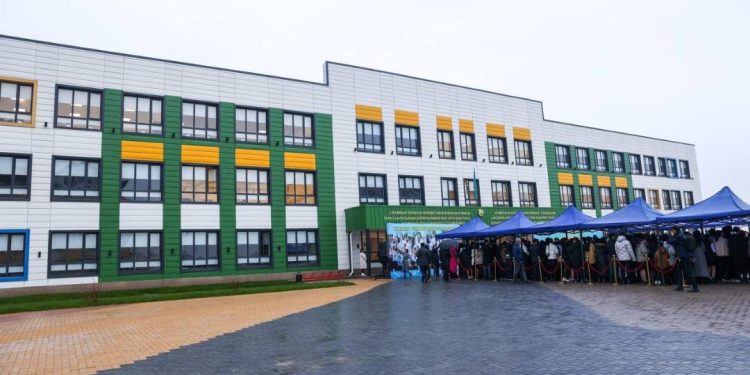 Елімізде тағы екі жайлы мектеп ашылды