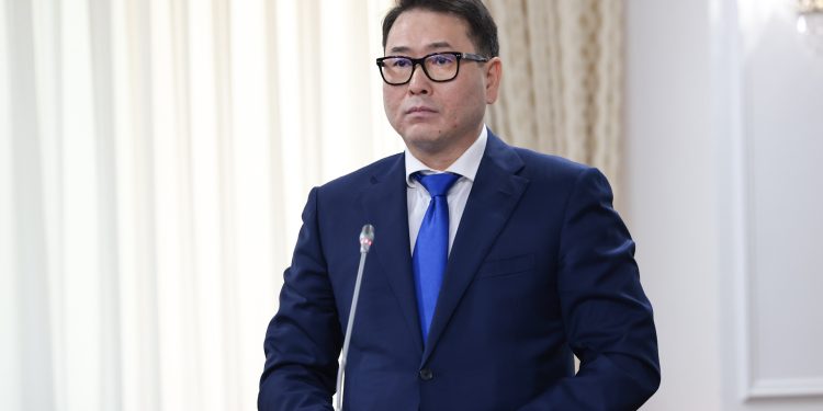 СИМ бір уақыт белдеуінің артықшылықтары туралы баяндады. Үкімет UTC+5 қолдайды