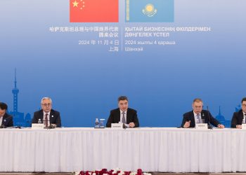 Олжас Бектенов Шанхайда қытайдың жетекші компаниялары өкілдерімен кездесті