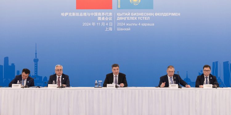 Олжас Бектенов Шанхайда қытайдың жетекші компаниялары өкілдерімен кездесті