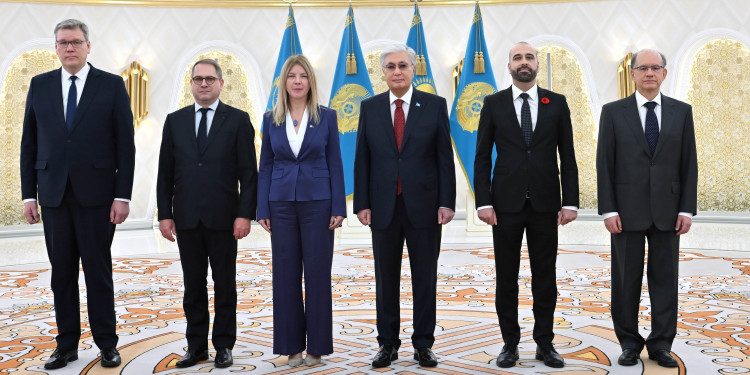 Президент Қасым-Жомарт Тоқаев бірқатар мемлекеттің елшілерінен сенім грамоталарын қабылдады