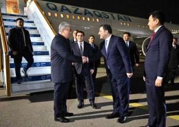 Мемлекет басшысы жұмыс сапарымен Бакуге барды