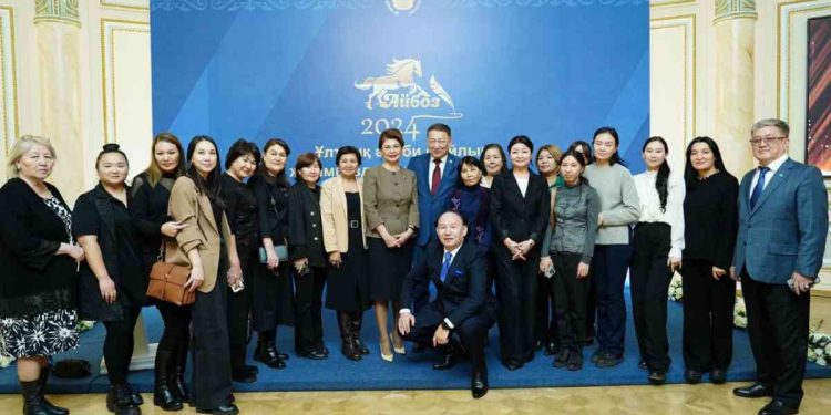 «Айбоз» ұлттық әдеби сыйлығының жеңімпаздарын марапаттау рәсімі өтті