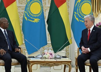 Гвинея-Бисау Президенті Умару Сисоку Эмбалоны салтанатты түрде қарсы алу рәсімі өтті