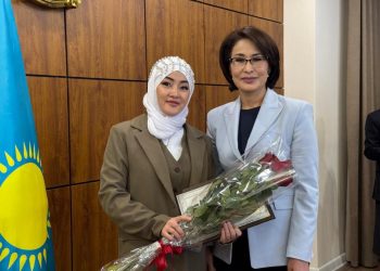 «ҮЗДІК АКУШЕР» НОМИНАЦИЯСЫНЫҢ ЖЕҢІМПАЗЫ АЙГЕРІМ ЕНСЕПБАЕВА