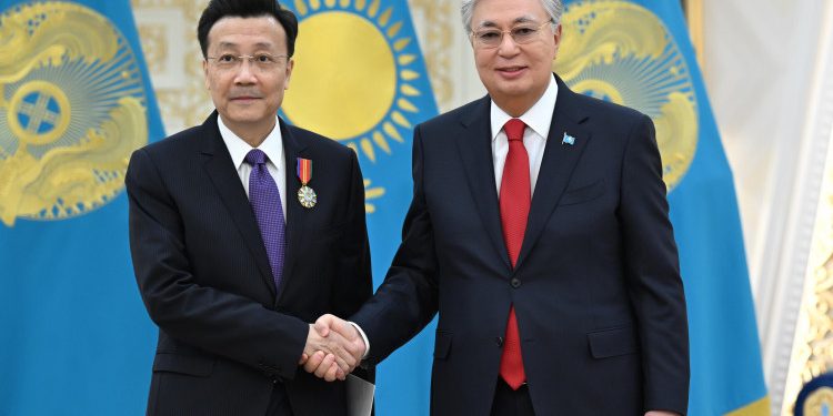 Мемлекет басшысы Қытай Халық Республикасының Қазақстандағы елшісі Чжан Сяоны қабылдады