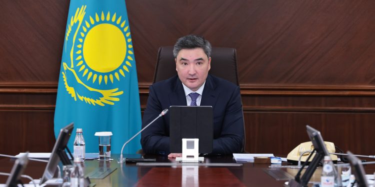 Үкімет отырысында ауылдық мектептерді дамыту мәселелері қаралды