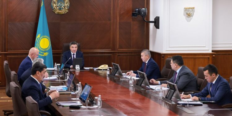 Экономикалық тұрақтылықты одан әрі нығайту Үкіметтің басым бағыттарының бірі болып қала береді