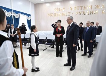 Мемлекет басшысы Қаратал ауданындағы әлеуметтік нысандармен танысты