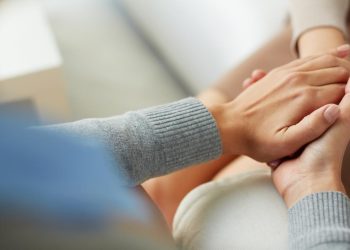 Елімізде арнаулы әлеуметтік қызмет көрсететін мамандардың тізілімі енгізілді