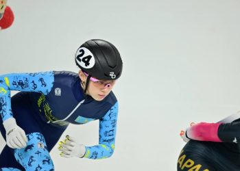 3000 метрлік эстафетада күміс медаль жеңіп алды