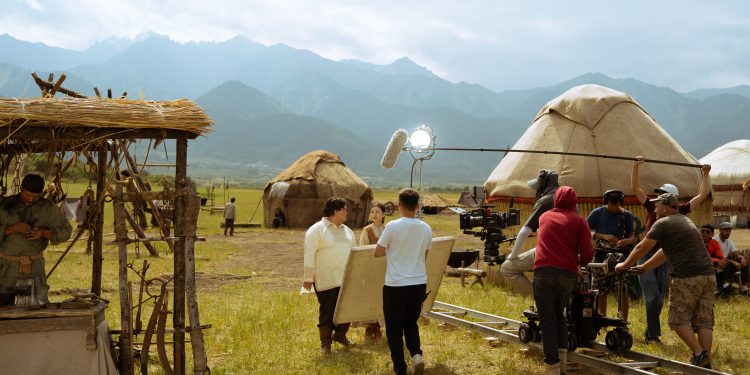 «Малай»: көптен күткен отбасылық комедия 13 наурыздан бастап кинотеатрларда!