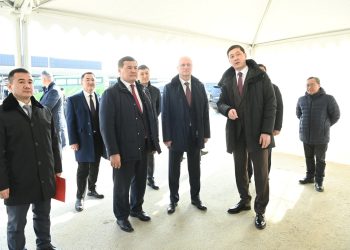 Премьер-министрдің бірінші орынбасары шағын өнеркәсіп аймақтарындағы жаңа жобалар мен өндіріс алаңдарын аралады