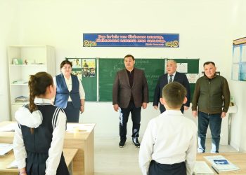 Білім ордасы спорт, акт залдарымен, асхана, кітапханамен және жекелеген пәндік кабинеттермен жабдықталған