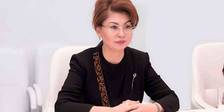 Кино саласына қатысы бар тұлғалардың киностудия төңірегіндегі процестерге қатысты өз пікірін білдіруге құқығы бар