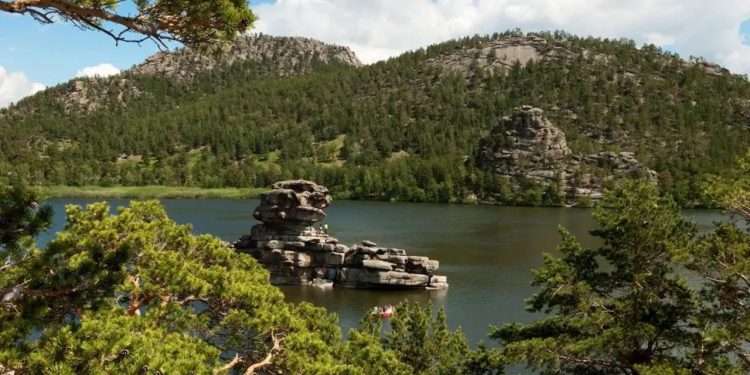 Туризм саласы – Қазақстан экономикасының маңызды қозғаушы күштерінің бірі