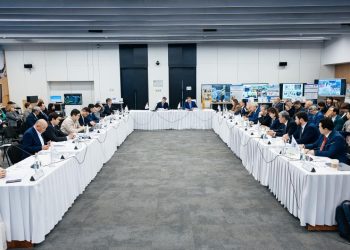 Атырауда ғылымды дамытуға бағытталған көшпелі отырыс өтіп жатыр