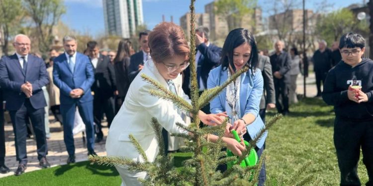 Армения астанасында қазақтың ұлы ақыны әрі ойшылы Абай Құнанбайұлына арналған саябақ ашылды