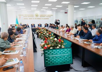 Әділғазы Қайырбековтің 70 жасқа толуына орай шығармашылық кеш өтті