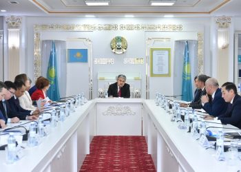 Тіл саясаты ұлттық бірлікті нығайтуда, мәдениетті дамытуда және халық ерекшелігін сақтауда шешуші рөл атқарады