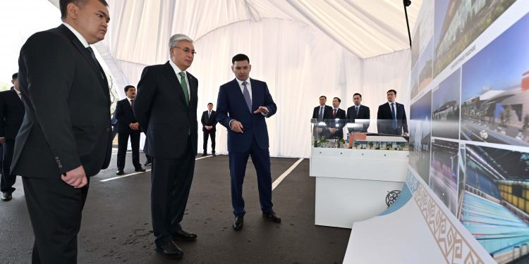 Мемлекет басшысына елорданы көгалдандыру және абаттандыру жоспары таныстырылды