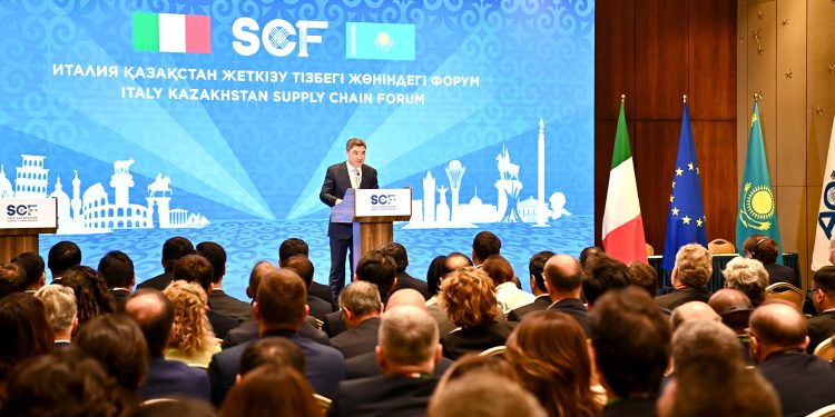 Премьер-министр Қазақстан-Италия бизнес-форумында сөз сөйледі