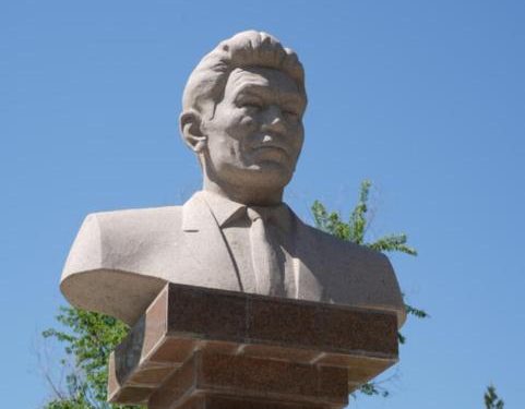 «Әлемге әйгілі Әнуар» атты мерейтойлық іс-шара өтті