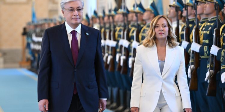 Сіздің сапарыңыз қос ел арасындағы көпқырлы ықпалдастықты дамытуға тың серпін беретіні сөзсіз