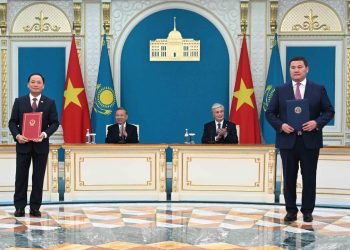 Меморандумда теңдік және өзара тиімділік негізінде сауданы ілгерілету, инвестиция тарту және бірлескен кәсіпорындар құру көрсетілген