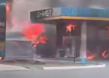 Құлсары қаласында жанармай бекеті жарылды