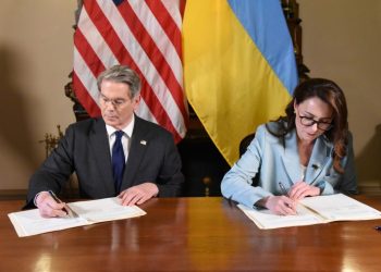 Біздің аумақтағы және аумақтық сулардағы барлық ресурстар Украинаға тиесілі