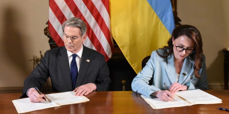 Біздің аумақтағы және аумақтық сулардағы барлық ресурстар Украинаға тиесілі