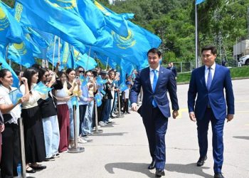 Алматыда мемлекеттік Туды көтеру рәсімі өтті