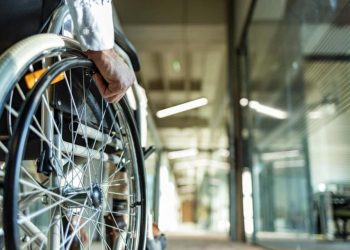 Мүмкіндігі шектеулі жандар үшін, емханаларға еш қиындықсыз кіре алу өте маңызды