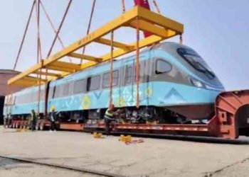 Жеңіл рельсті көліктің алғашқы жылжымалы құрамы жеткізілді