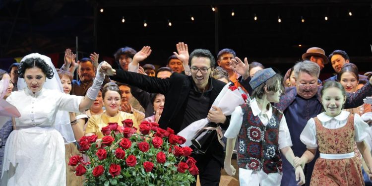 Еренбақ Тойкеновті Австриядағы спектакльдерді сахналауға шақырды