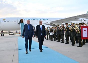 Қазақстан Президенті Түркияға ресми сапармен келді