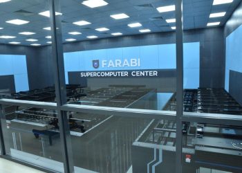 ҚазҰУ-да суперкомпьютерлік жүйелерді меңгеру курсы өтуде