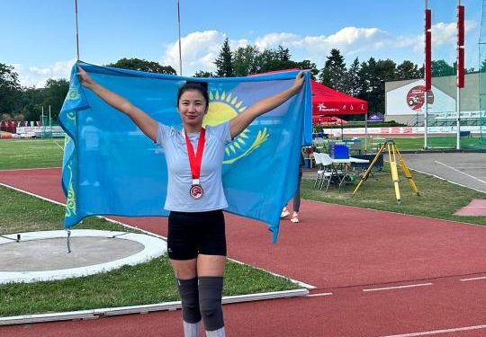 Тарихи кезеңнің куәсі әрі бір бөлшегі болғаныма мақтанамын