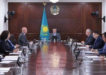 Үкімет отырысында сауда саласын цифрлық трансформациялау барысы мен даму болашағы қаралды