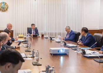 Олжас Бектенов өткізу пункттерін жаңғырту барысы туралы жиын өткізді