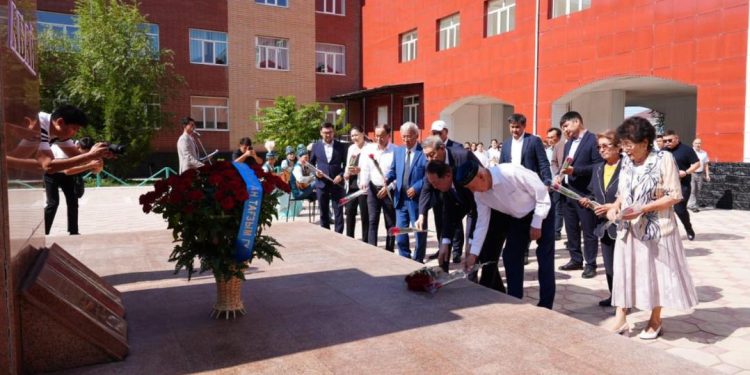 Ұлы ақын есімін ұлықтау – бүгінгі ұрпақтың парызы