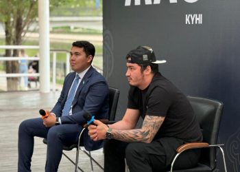 Елордалық жастар кәсіби спортшымен кездесті