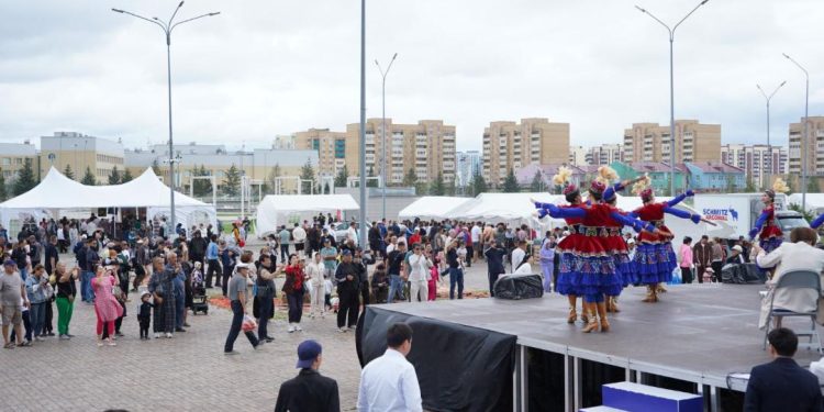 Абай облысының әкімі Түркістан өңірінің жұртшылығына алғысын жеткізді