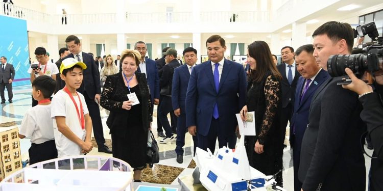 ҚЫЗЫЛОРДАДА «ЖҮЙЕЛІ ҚАЙЫРЫМДЫЛЫҚ: ТҰРАҚТЫЛЫҚ, СЕРІКТЕСТІК, МҰРА» ТАҚЫРЫБЫНДА IV ҰЛТТЫҚ ҚАЙЫРЫМДЫЛЫҚ КОНФЕРЕНЦИЯСЫ ӨТТІ