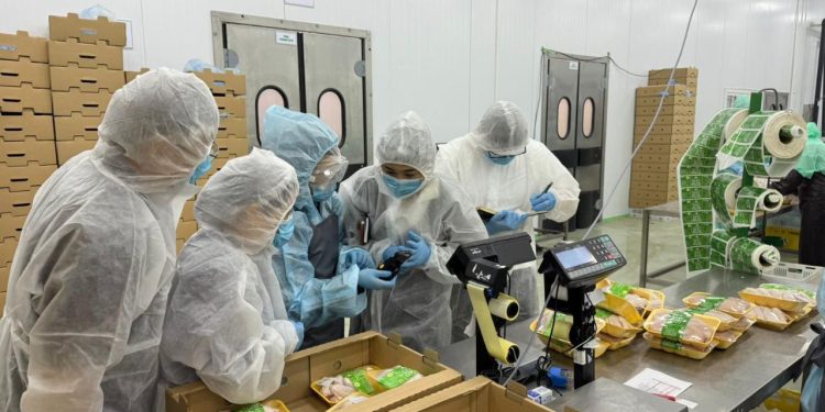 ҚХР Бас кеден басқармасының делегациясы Қазақстанның ет өңдеу және құс шаруашылығы кәсіпорындарына инспекция жүргізді