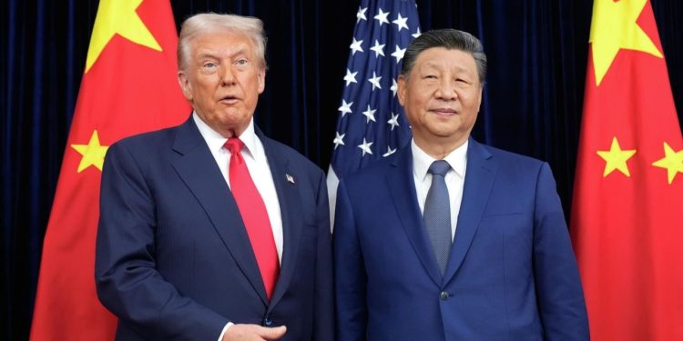 Си Цзиньпин мен Дональд Трамптың кездесуі өтіп жатыр